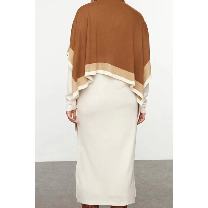 Kadın Moda Şık Regular Boy Bisiklet Yaka Regular Triko Basic Atkılı Elbise