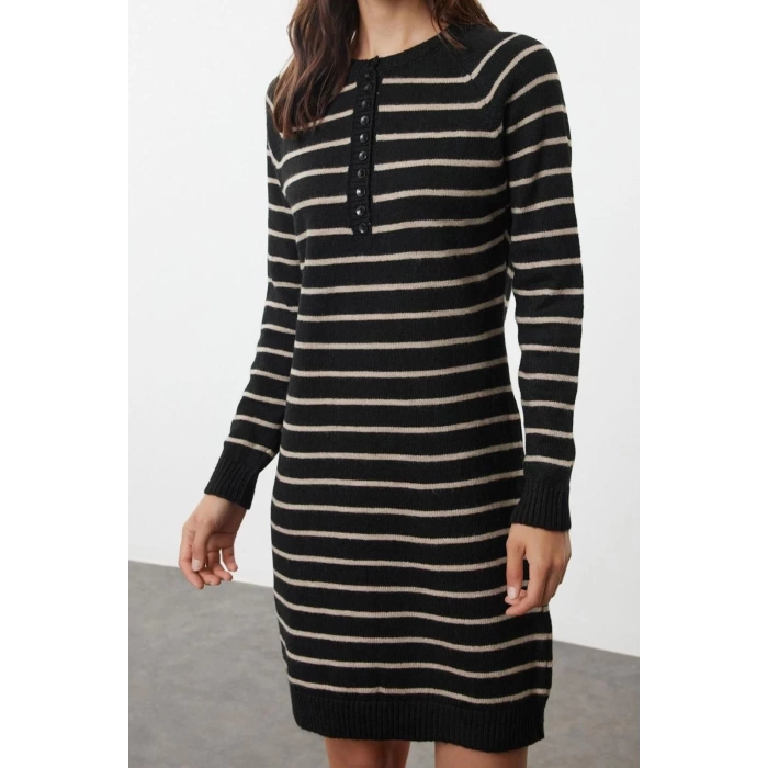 Women Fashion Stylish Mini Length Crew Neck Regular Striped Knitwear Soft Texture Dress