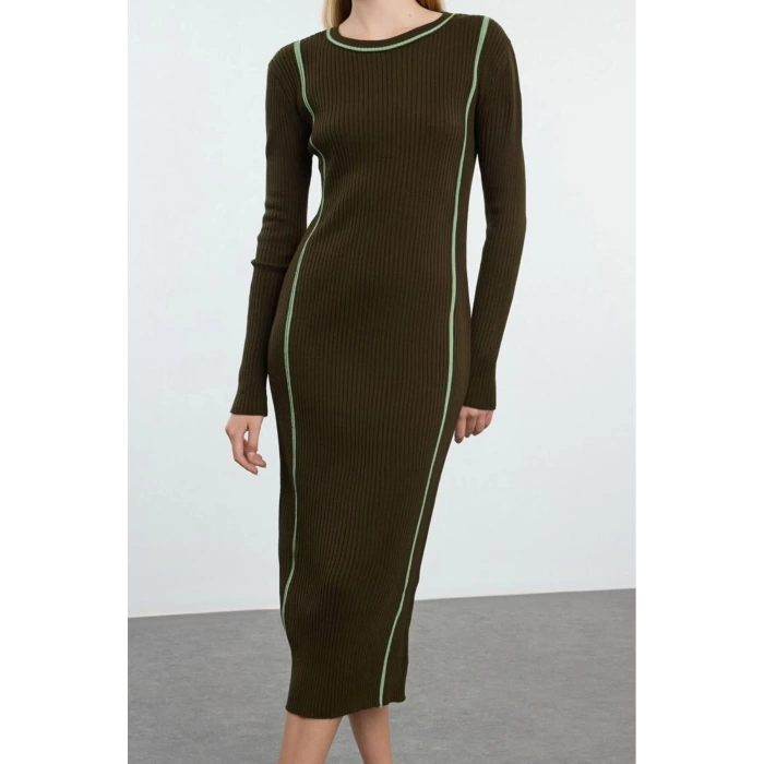 Women Fashion Stylish Midi Length Crew Neck Slim Knit Color Block Dress