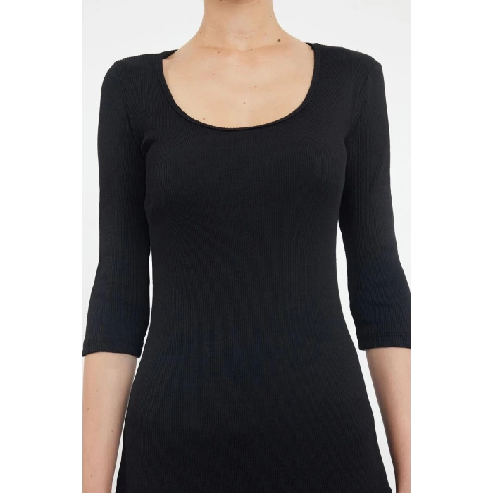 Kadın Moda Maxi Boy Havuz Yaka Slim Fitted Vücuda Oturan Uzun Kollu Bisiklet Yaka Esnek Örme Elbise