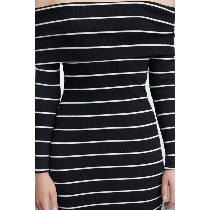 Women Fashion Midi Length Carmen Collar Slim Black 001 Striped Fitted Body Fitting Elastic Knitted Dress