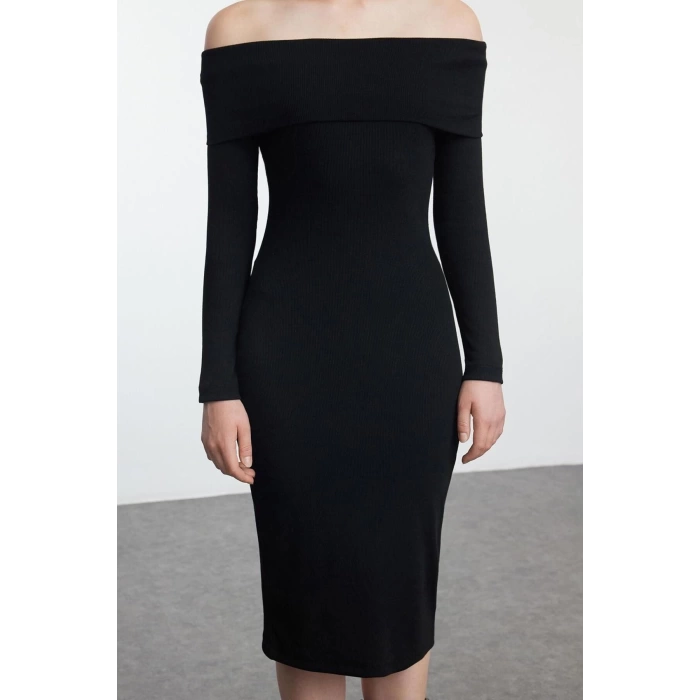 Women Fashion Midi Length Carmen Collar Slim Black 001 Striped Fitted Body Fitting Elastic Knitted Dress