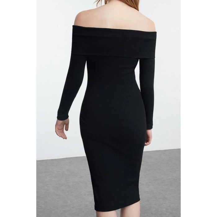 Women Fashion Midi Length Carmen Collar Slim Black 001 Striped Fitted Body Fitting Elastic Knitted Dress