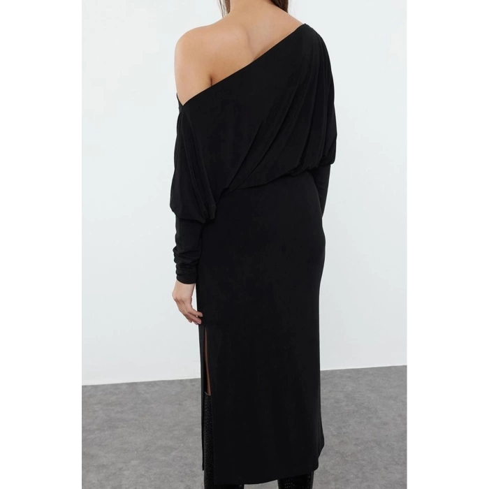 Kadın Moda Şık Midi Boy Asimetrik Yaka Slim Düz Asimetrik Tek Kol Belden Oturtmalı Esnek Örme Elbise