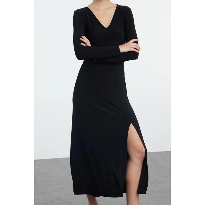Kadın Moda Şık Maxi Boy V Yaka Fitted Düz Eteği Volanlı Skater Belden Açılan Esnek Örme Elbise