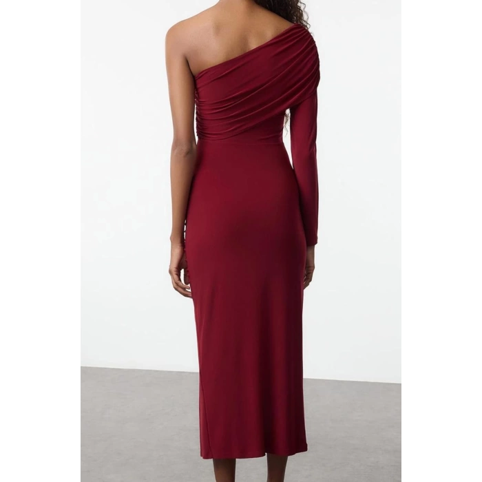 Kadın Maxi Boy Slim Düz Tek Kol Drape Detaylı Yırtmaçlı Vücuda Oturan Esnek Örme Elbise