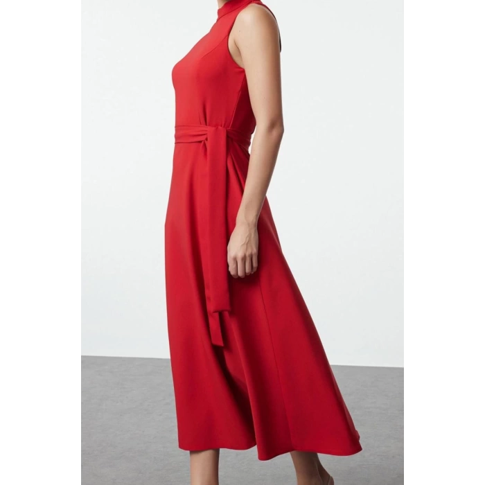 Women Fashion Stylish Midi Length Crew Neck Regular Belted Waist Open Woven Dress