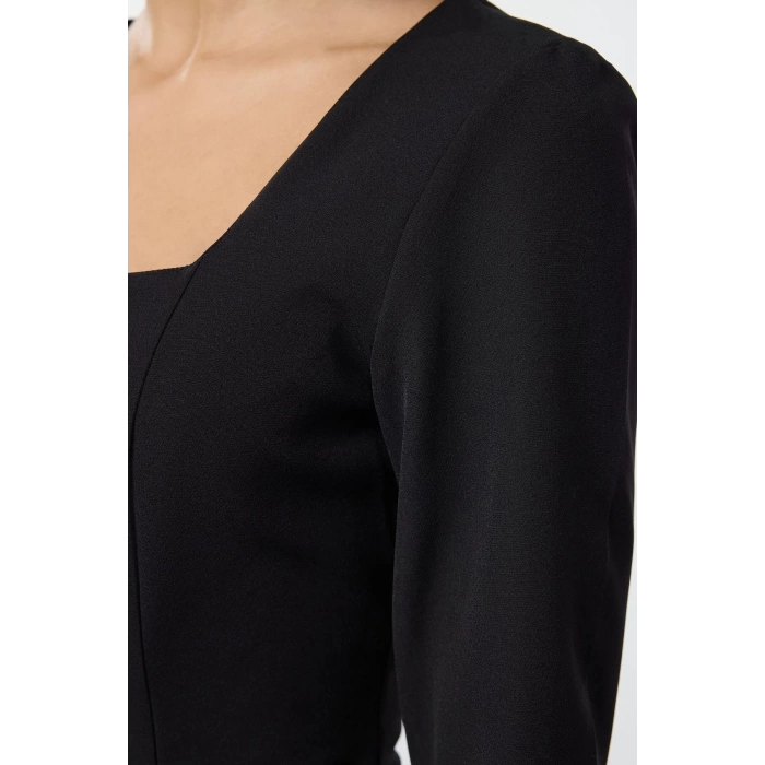 Women Fashion Stylish Mini Length Square Collar Regular Pocket Detailed Woven Jacket Dress