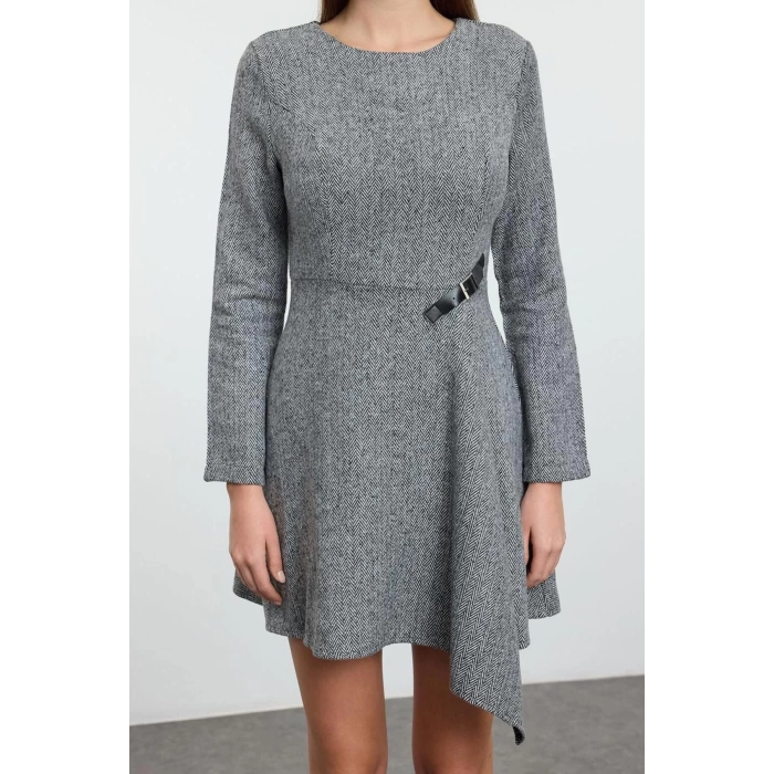 Womens Fashion Stylish Mini Length Crew Neck Regular Waist Open Flounce Detailed Woven Dress