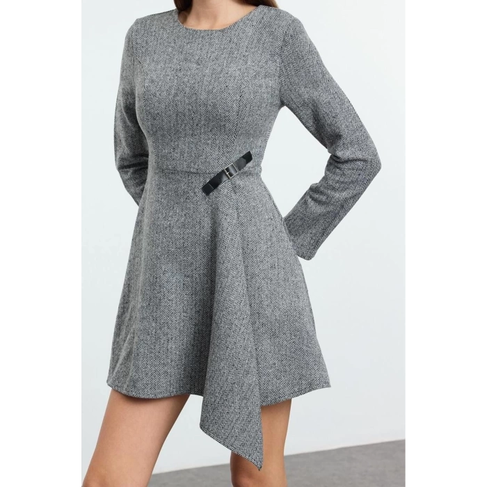 Womens Fashion Stylish Mini Length Crew Neck Regular Waist Open Flounce Detailed Woven Dress