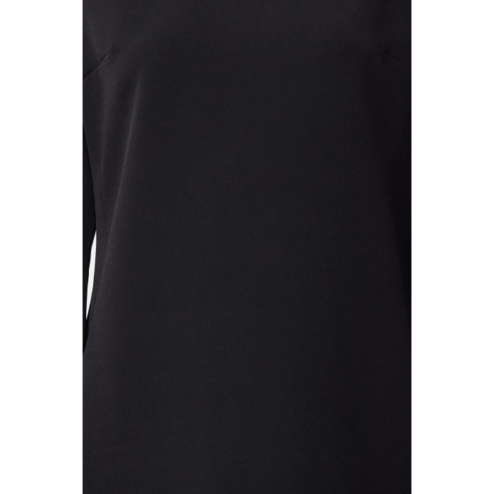 Women Fashion Stylish Mini Length Crew Neck Relaxed Straight Cut Rose Detailed Woven Dress