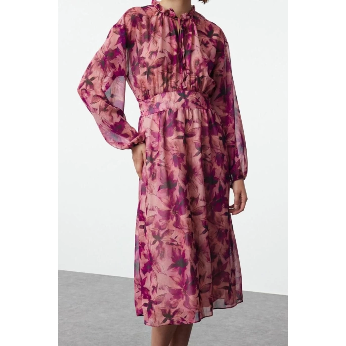 Womens Midi Length Crew Neck Regular Animal Patterned Skirt Opening at Waist Lined Woven Winter Dress
