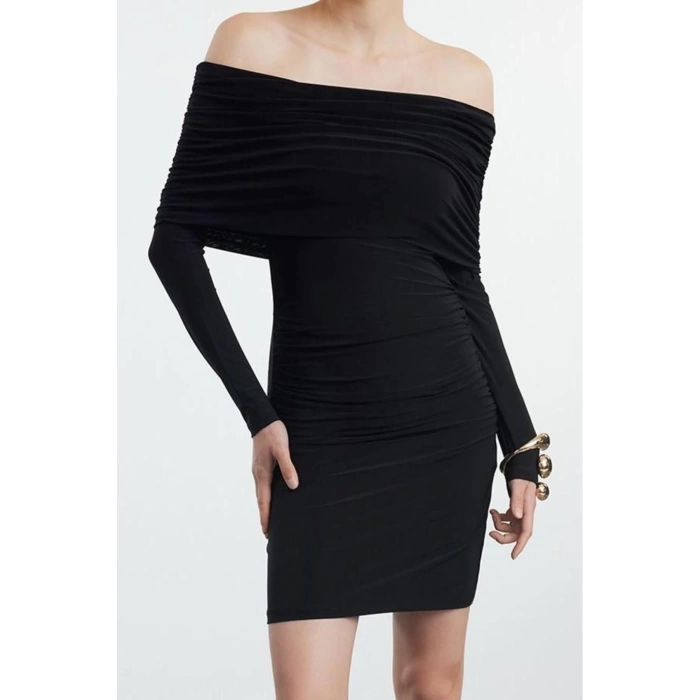 Women Fashion Stylish Mini Length Carmen Collar Slim Fitted Bodycon Long Sleeve Flexible Knitted Dress
