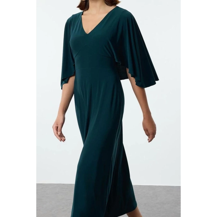 Women Fashion Stylish Maxi Length V Neck Regular Plain Cape Elastic Knitted Dress