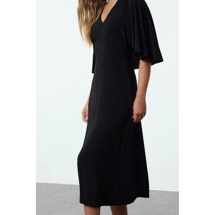 Women Fashion Stylish Maxi Length V Neck Regular Plain Cape Elastic Knitted Dress