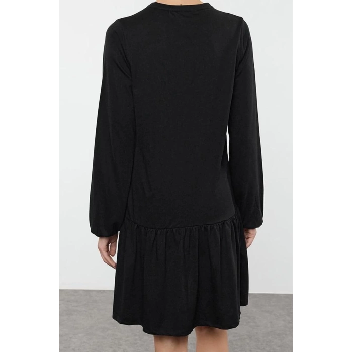 Women Fashion Stylish Mini Length V Neck Regular Balloon Sleeve Printed A-line Bell Drop Knitted Dress