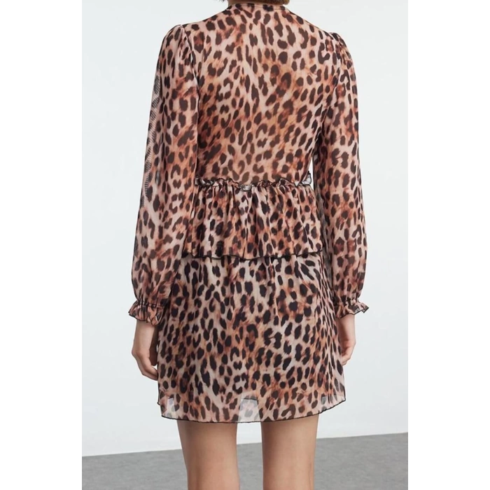 Womens Mini V Neck Relaxed Leopard Printed Ruffle Detailed A Line Bell Cut Balloon Sleeve Knitted Dress