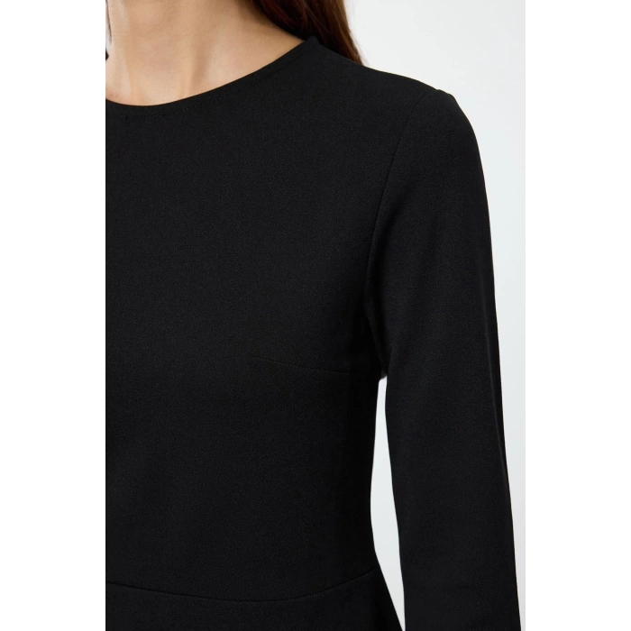 Womens Mini Length Crew Neck Slim Plain Gathered Drape Detailed Bodycone Body-Smoothing Flexible Knitted Dress