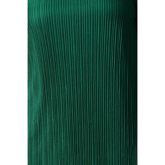 Women Fashion Stylish Mini Length Boat Neck Regular Plain Pleated Lined Shift Knit Dress