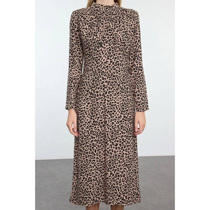 Women Fashion Stylish Midi Length Stand Collar Regular Animal Pattern Collar Drape Detailed A Cut Woven Dress