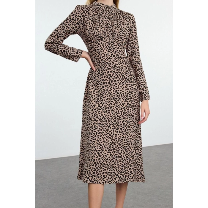 Women Fashion Stylish Midi Length Stand Collar Regular Animal Pattern Collar Drape Detailed A Cut Woven Dress