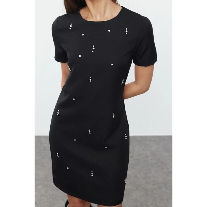 Women Fashion Stylish Mini Length Crew Neck Regular Shift Plain Pattern Stone Embroidered Woven Dress