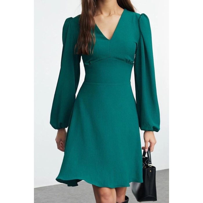 Womens Fashion Stylish Mini Length V Neck Regular A Cut Balloon Sleeve Detailed Woven Dress