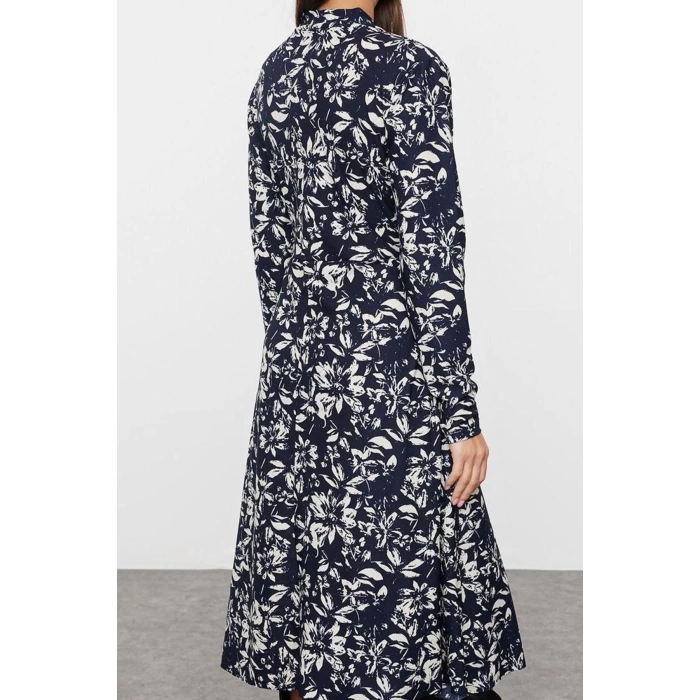 Womens Maxi Halter Neck Floral Floral Fitted Halter Neck Detailed Stretchy Knit Dress