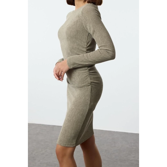 Women Fashion Stylish Mini Length Boat Neck Fitted Plain Gather Drape Detail Bodycone Knitted Dress