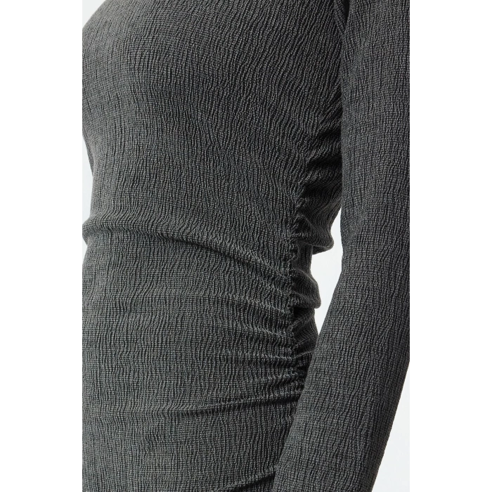 Women Fashion Stylish Mini Length Boat Neck Fitted Plain Gather Drape Detail Bodycone Knitted Dress