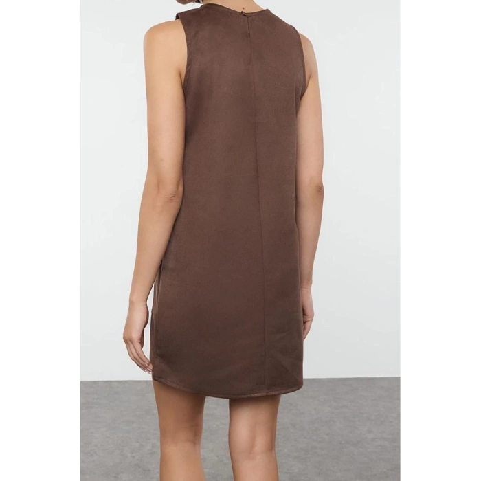 Women Fashion Stylish Mini Length Crew Neck Relaxed Plain Plain Pocket Detailed A line Bell Cut Knitted Dress