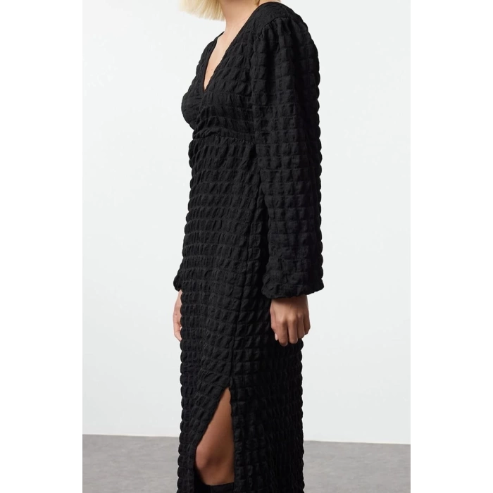 Women Fashion Stylish Midi Length Double Breasted Regular Plain Textured Wrap Collar Flexible Knitted Dress
