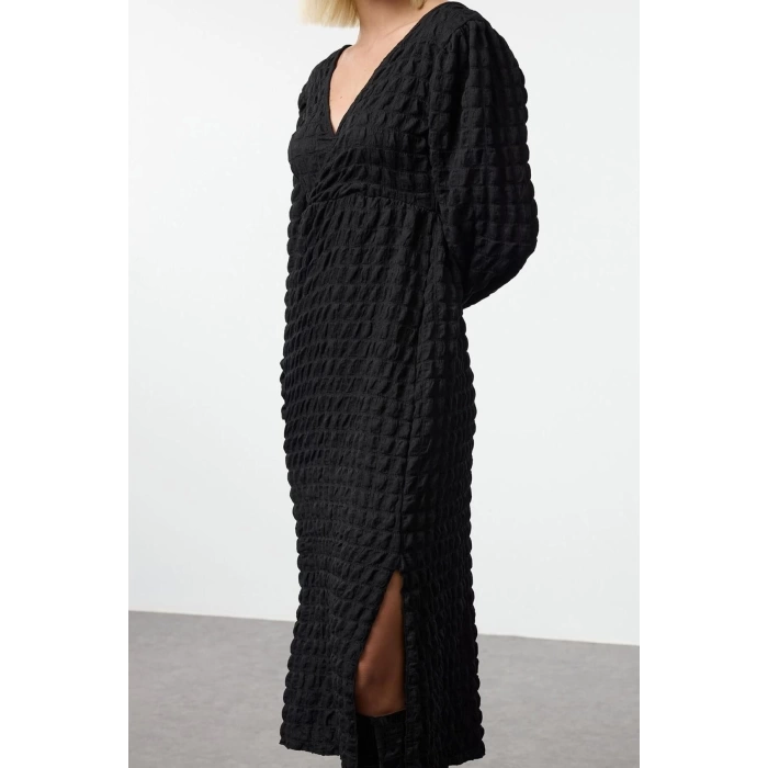 Women Fashion Stylish Midi Length Double Breasted Regular Plain Textured Wrap Collar Flexible Knitted Dress