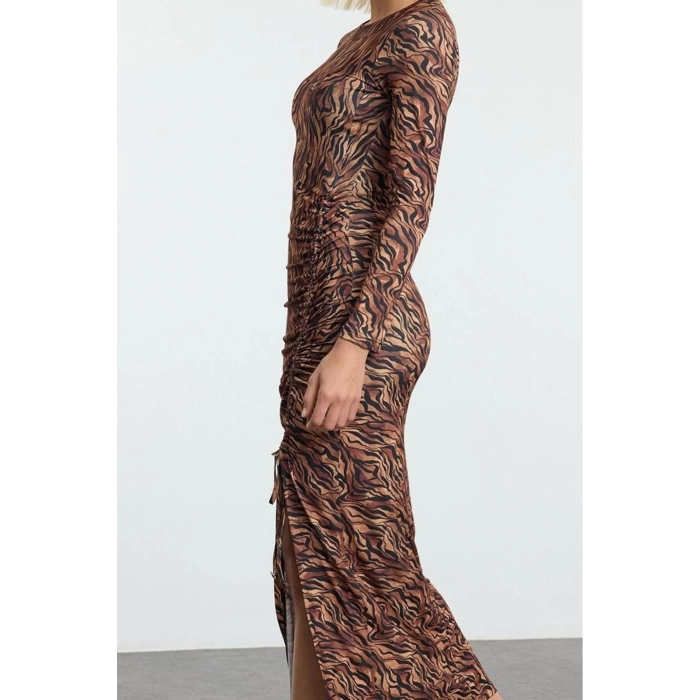 Women Fashion Stylish Midi Length Crew Neck Slim Gather Drape Detail Knitted Dress