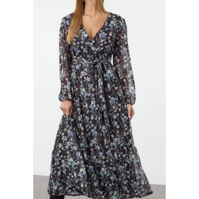 Women Fashion Stylish Maxi Length Double Breasted Regular Floral Knitted Dress