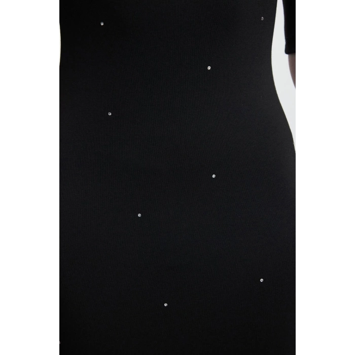 Women Fashion Stylish Midi Length Stand Collar Slim Stone Detailed Three Quarter Sleeve Bodycone Knitted Dress