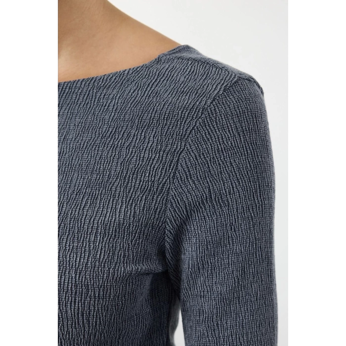 Kadın Moda Şık Mini Boy Kayık Yaka Slim Düz Sırt Dekolteli Örme Elbise