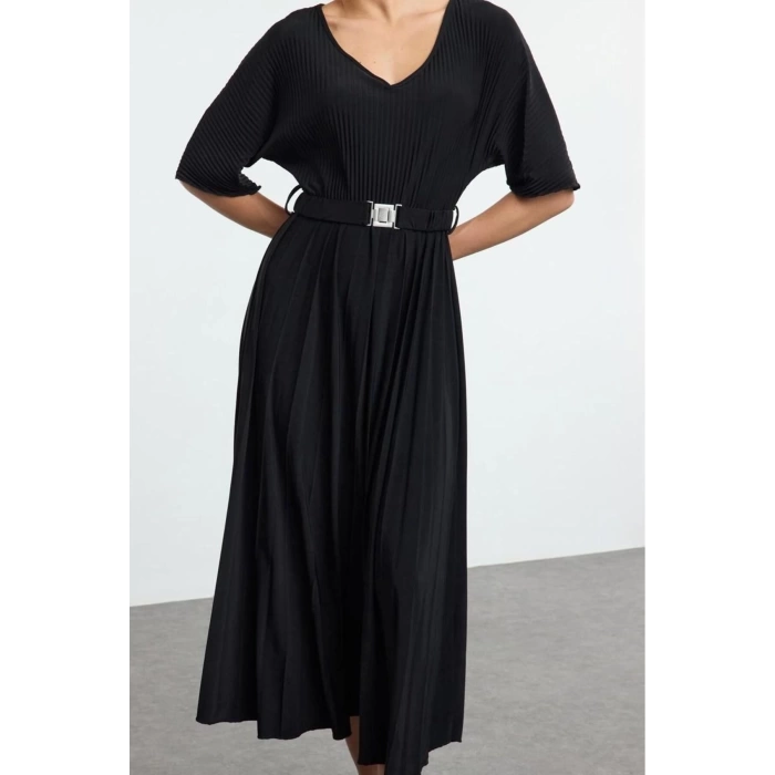 Women Fashion Stylish Maxi Length V Neck Regular Skater Belted Three Quarter Sleeve Flexible Knitted Dress