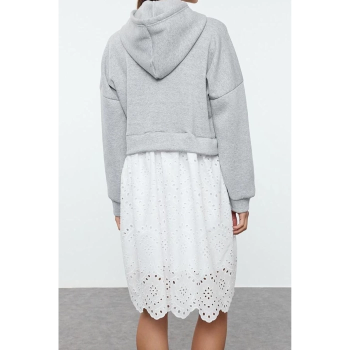 Women Fashion Stylish Mini Length Hooded Relaxed Hooded Zippered Color Block Embroidered Detailed Knitted Dress