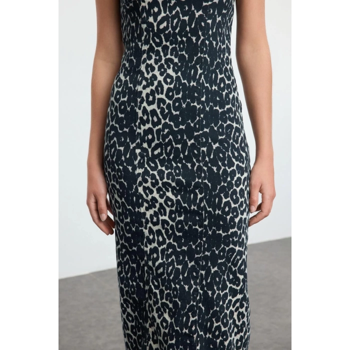 Women Fashion Stylish Midi Length Square Neck Denim Leopard Print Dress Dress
