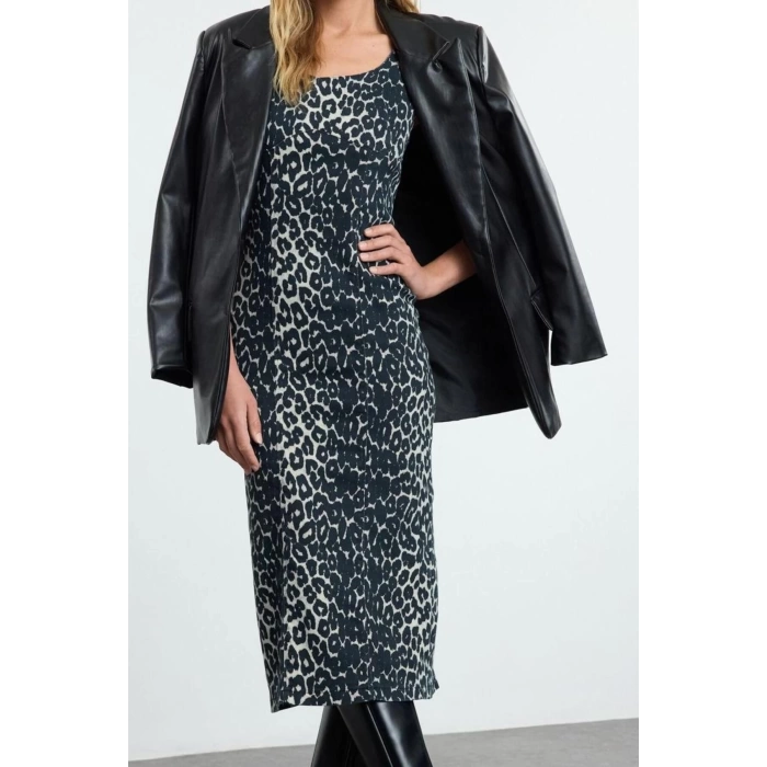 Women Fashion Stylish Midi Length Square Neck Denim Leopard Print Dress Dress
