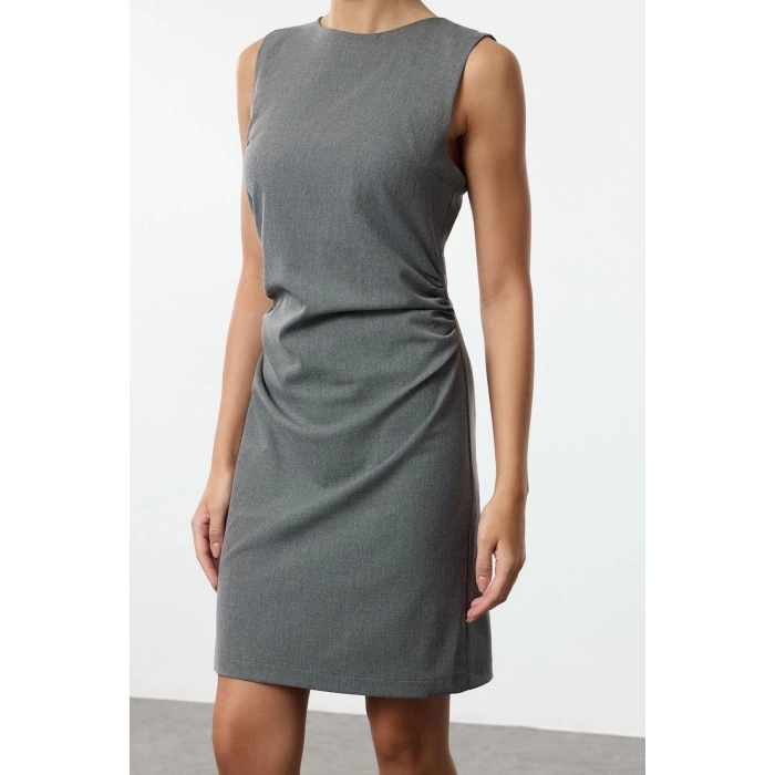 Women Fashion Stylish Mini Length Crew Neck Slim Plain Body-hugging Drape Detailed Woven Dress