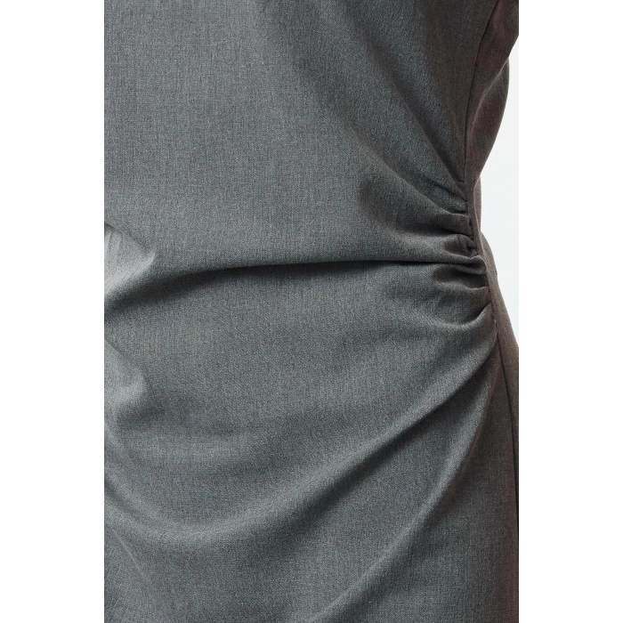 Women Fashion Stylish Mini Length Crew Neck Slim Plain Body-hugging Drape Detailed Woven Dress