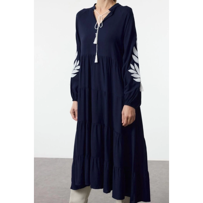 Women Fashion Stylish Midi Length Stand Collar Oversize Wide Cut Embroidered Woven Dress