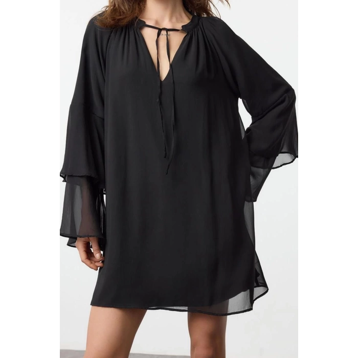 Women Fashion Stylish Mini Length Stand Collar Regular Plain Ruffle Woven Winter Dress