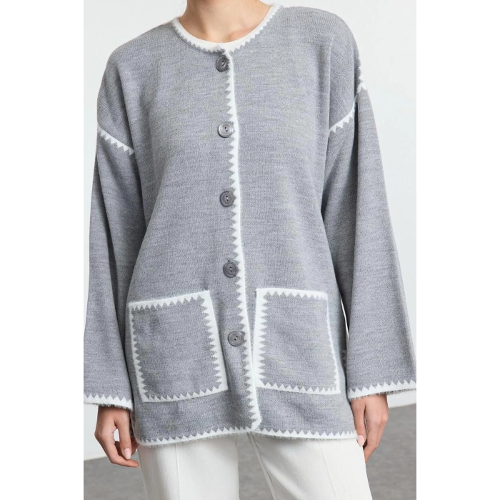 Women Fashion Stylish Crew Neck Low Sleeve Midi Soft Textured Wide Pattern Scarf Beard Knitwear Cardigan