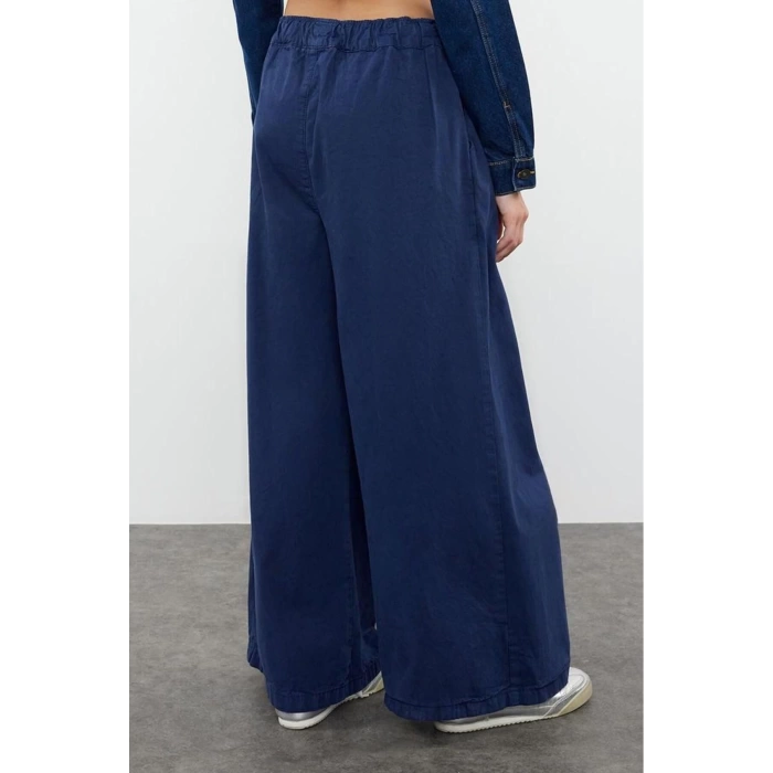 Kadın Moda Şık Kot Pantolon Geniş Paça Uzun Boy Denim Lacivert Pileli Yüksek Bel Jeans