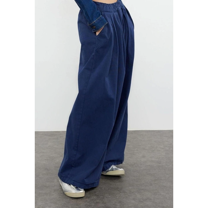 Kadın Moda Şık Kot Pantolon Geniş Paça Uzun Boy Denim Lacivert Pileli Yüksek Bel Jeans