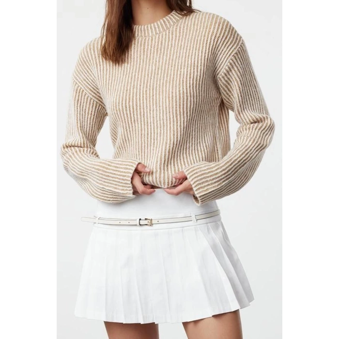 Kadın Moda Şık Bisiklet Yaka Standart Kol Crop Yumuşak Dokulu Triko Kazak