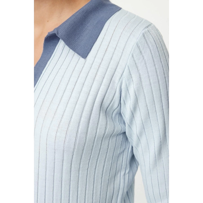 Women Fashion Stylish Polo Neck Standard Sleeve Regular Color Block Knitwear Sweater